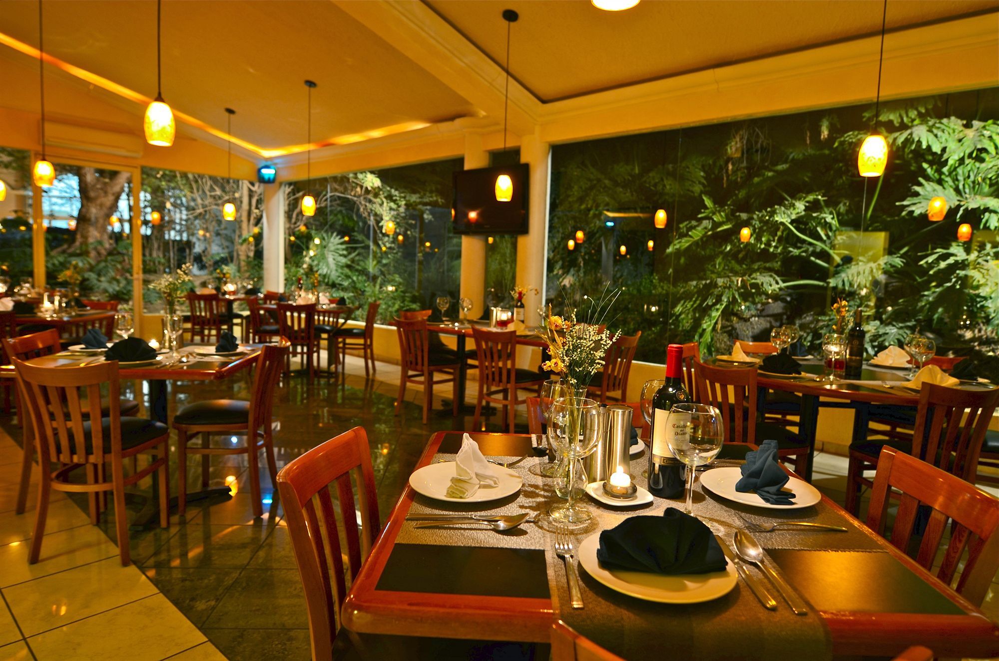 Hotel Real Del Bosque Golf And Spa 툴라데아옌데 외부 사진
